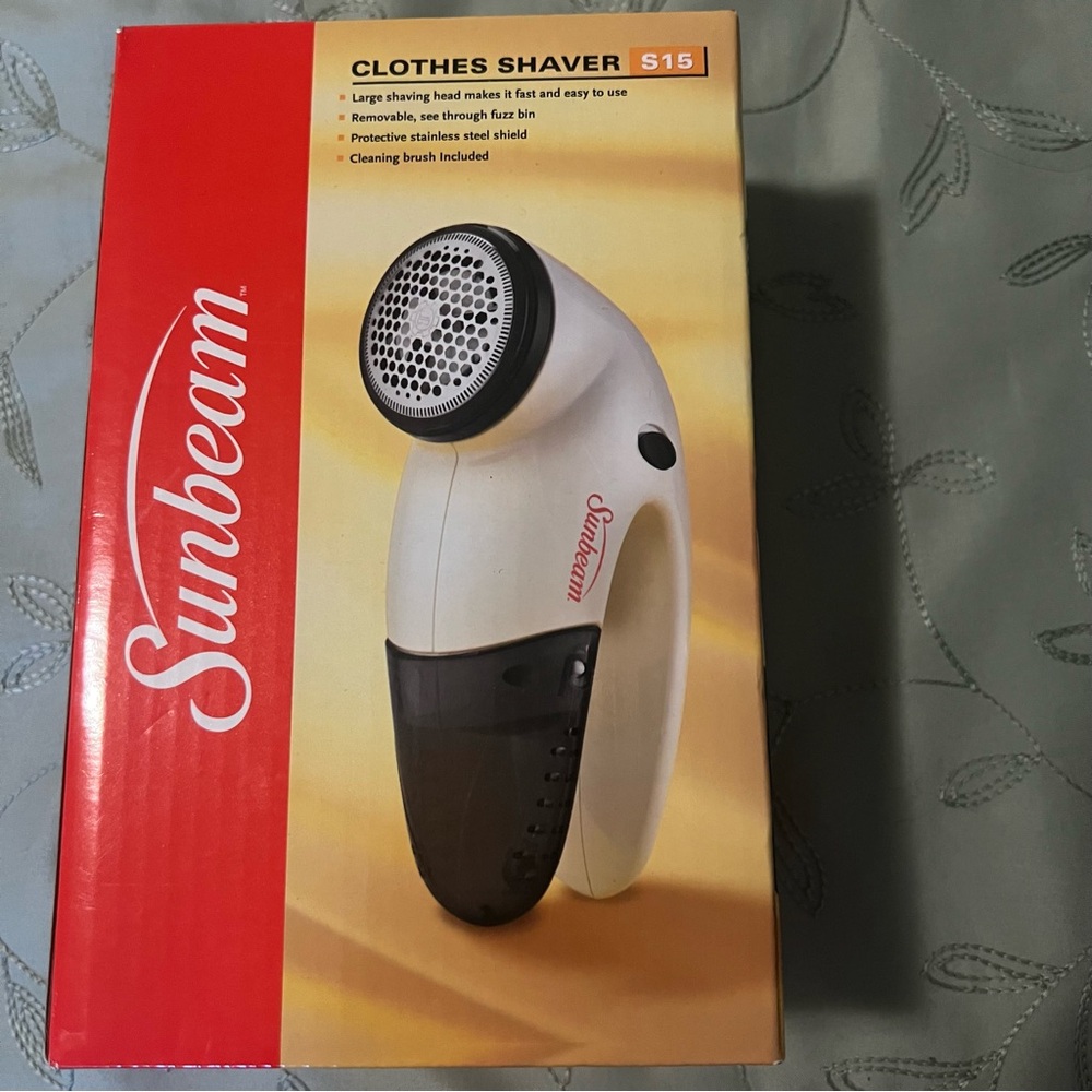 Sunbeam Grooming Tool White and Black Precision Design